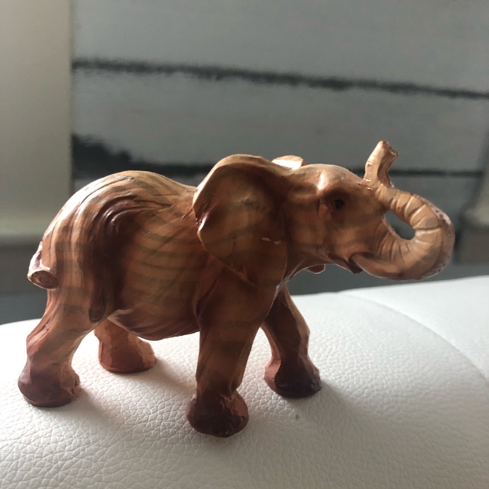 Elephant miniature, approximately 2x4, not sure of material